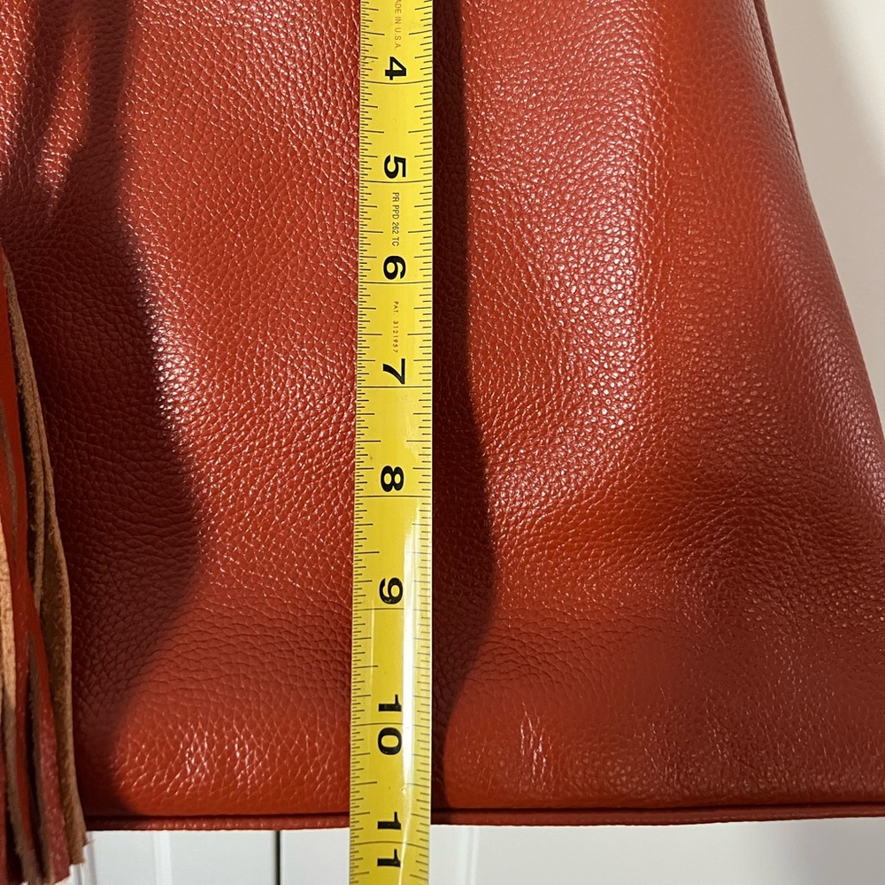 Laggo British Tan Tote bag.  Leather, new without tags. - Picture 6 of 10